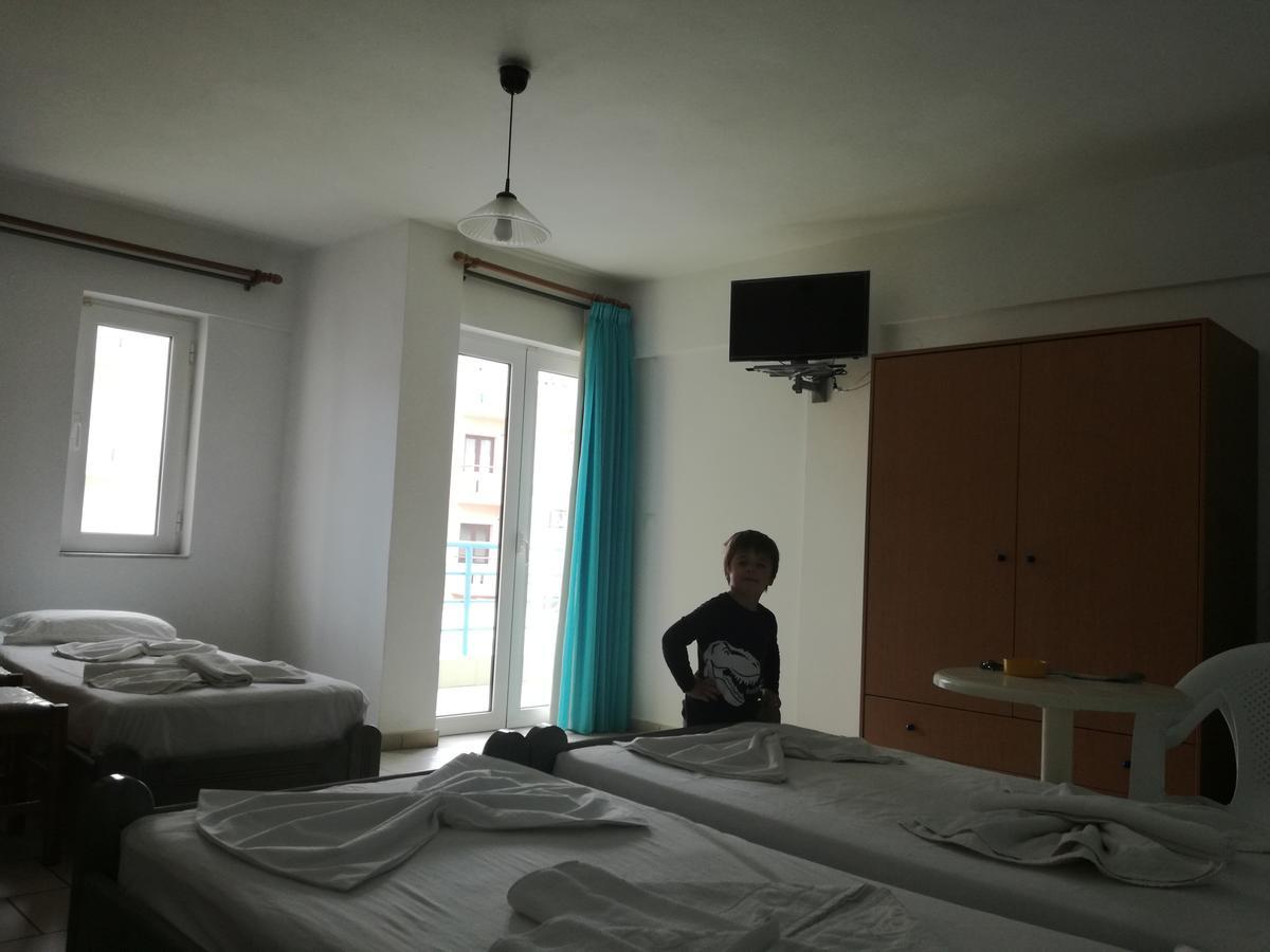 Olympic Star Aparthotel Herszonisszosz Kültér fotó